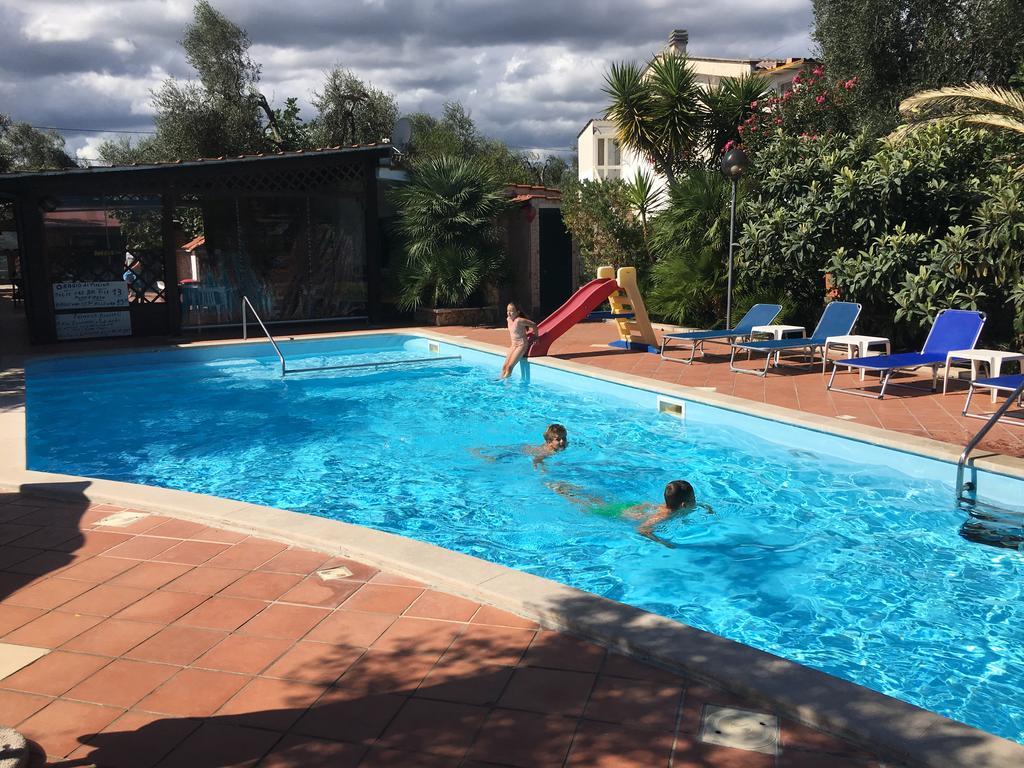 Villa Monica Appartamenti Vieste Bagian luar foto