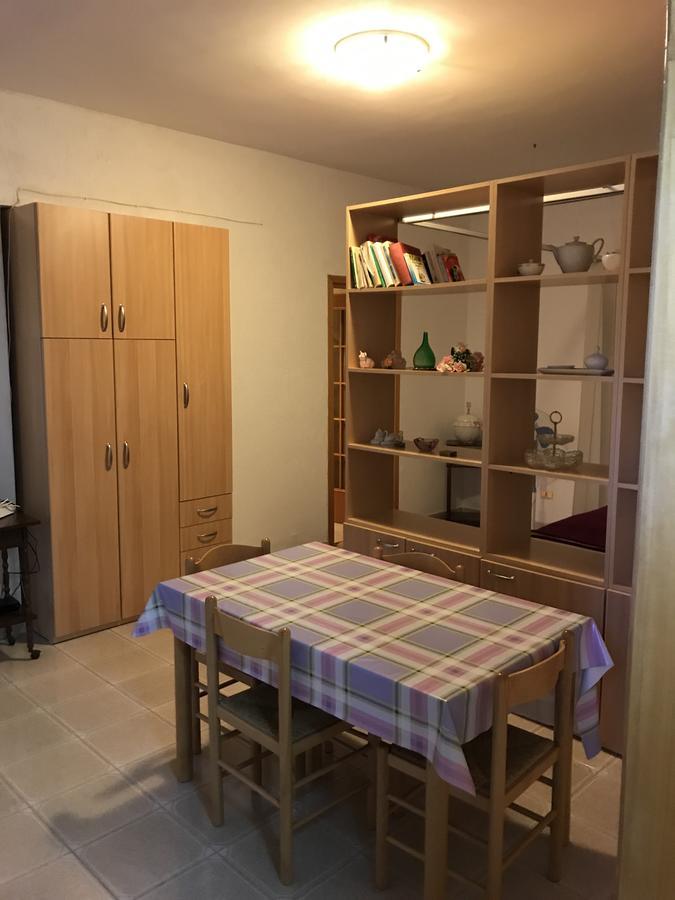 Villa Monica Appartamenti Vieste Bagian luar foto